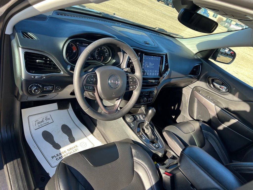 Used 2022 Jeep Cherokee Limited w/ Mopar Interior Package image 22