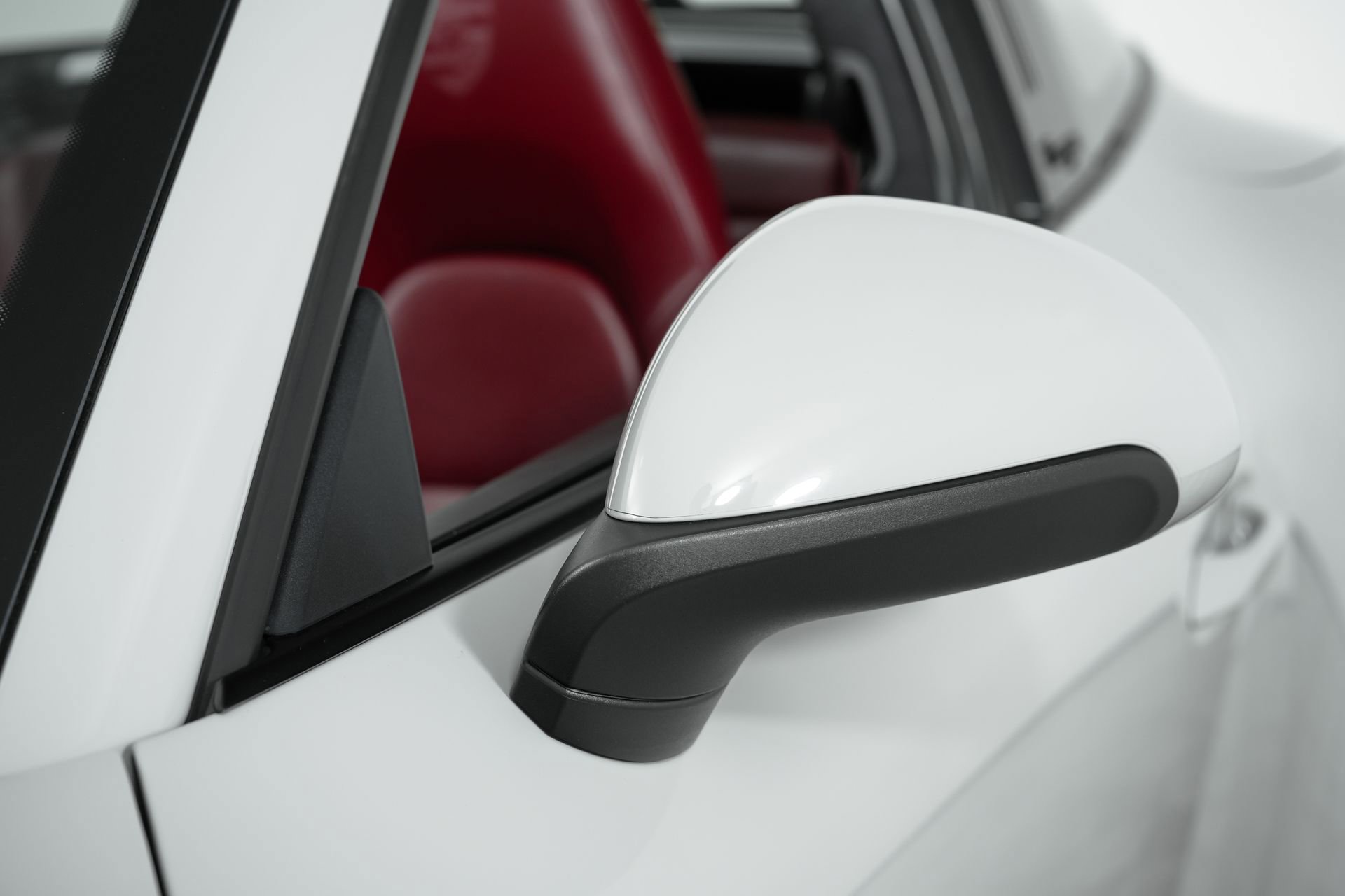 Used 2018 Porsche 911 Targa 4 GTS image 45