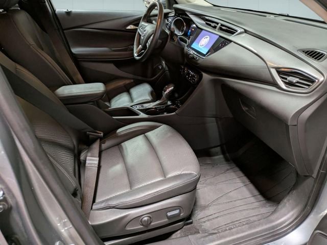 Used 2023 Buick Encore GX Essence image 25