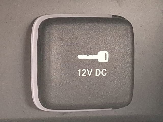 Used 2022 Jeep Grand Cherokee L Laredo AWD/4WD image 24