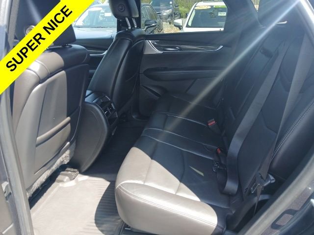 Used 2020 Cadillac XT5 Sportv w/ LPO, Floor Liner Package AWD/4WD image 12