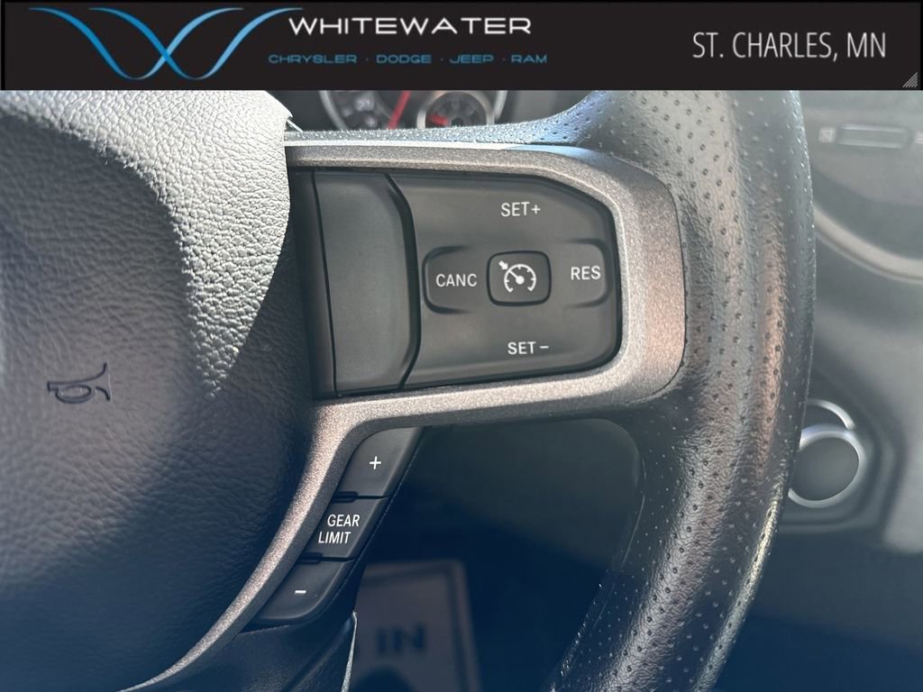 Used 2024 RAM 2500 Tradesman w/ Chrome Appearance Group image 21