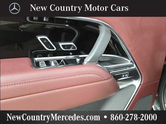 Used 2023 Land Rover Range Rover SE image 20