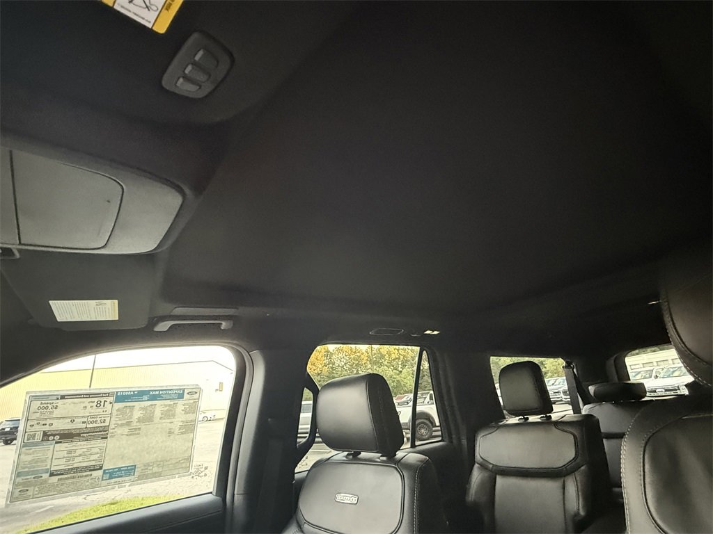 New 2025 Ford Expedition Max Platinum w/ Stealth Performance Package image 31