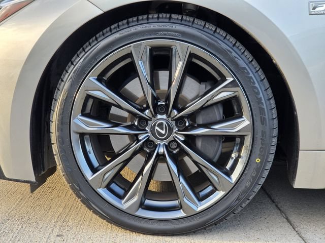 Used 2022 Lexus IS 350 F Sport w/ Navigation Package RWD image 8
