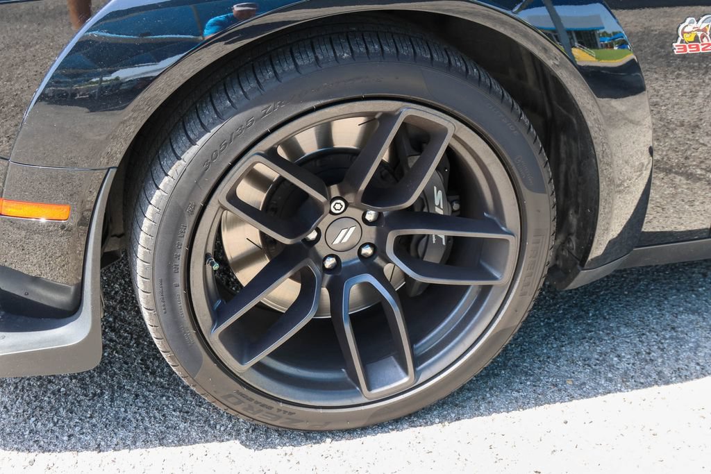 Used 2022 Dodge Challenger R/T Scat Pack RWD image 29