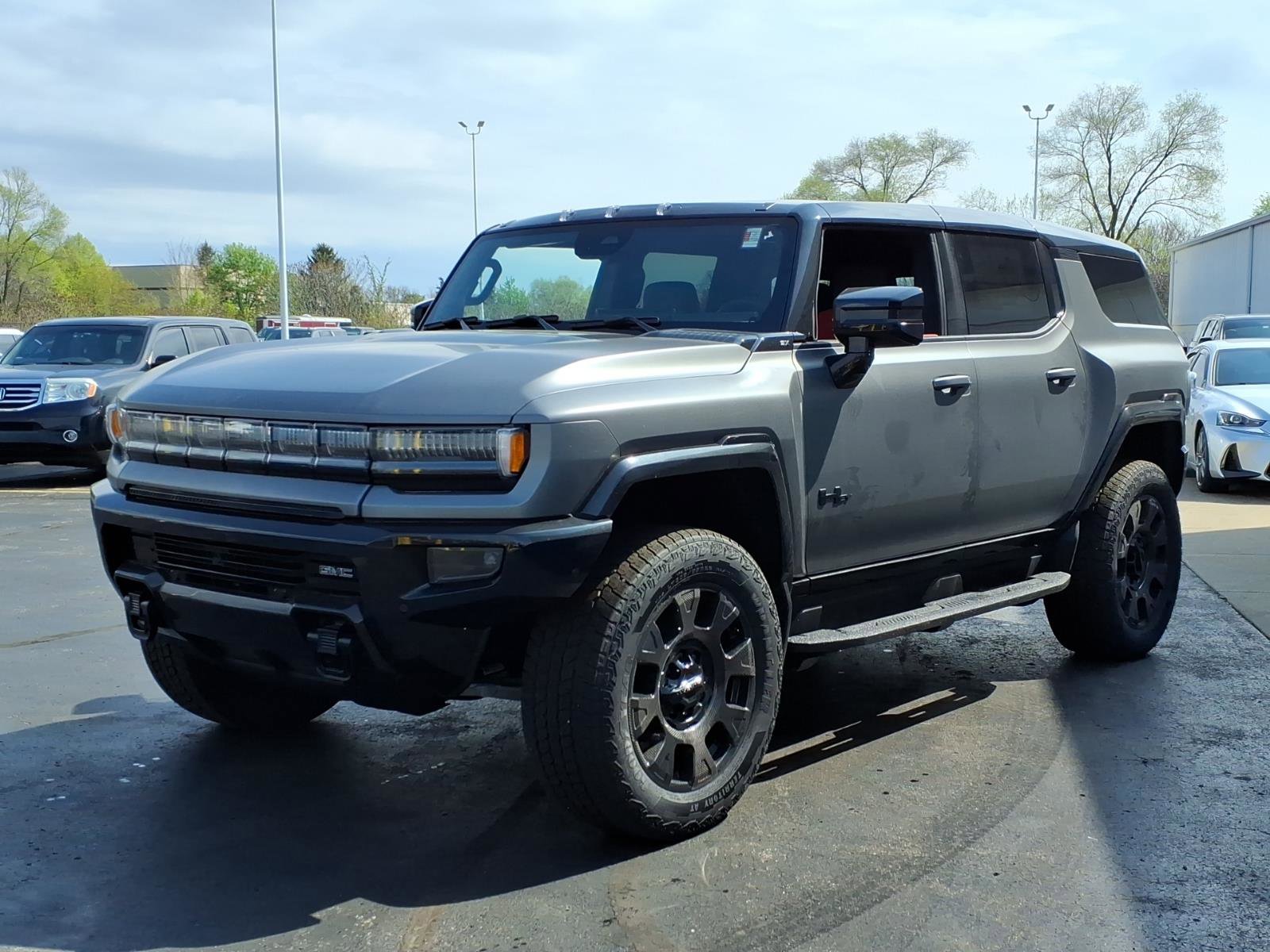 New 2026 GMC Hummer EV 3X w/ Carbon Fiber Edition Package AWD/4WD image 3