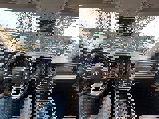 Used 2024 Ford Expedition Max Limited image 22