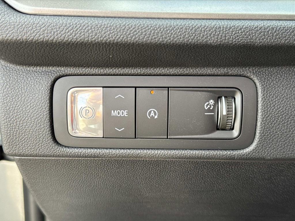 New 2026 Chevrolet Traverse LT image 20