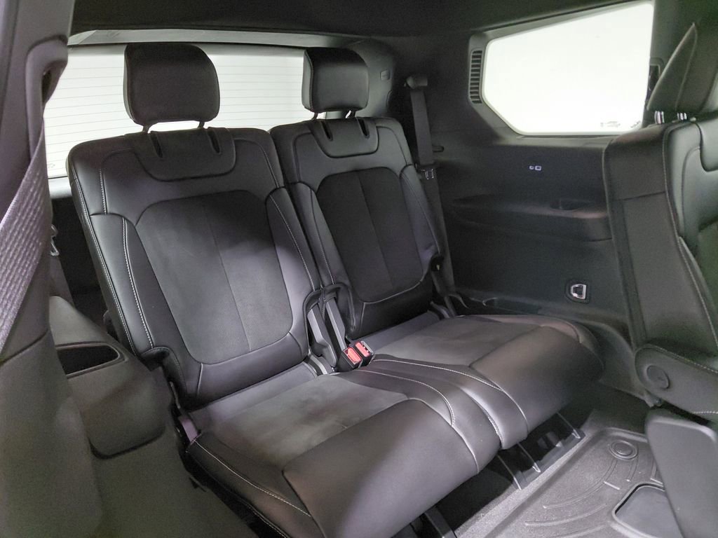 Certified 2021 Jeep Grand Cherokee L Laredo AWD/4WD image 20