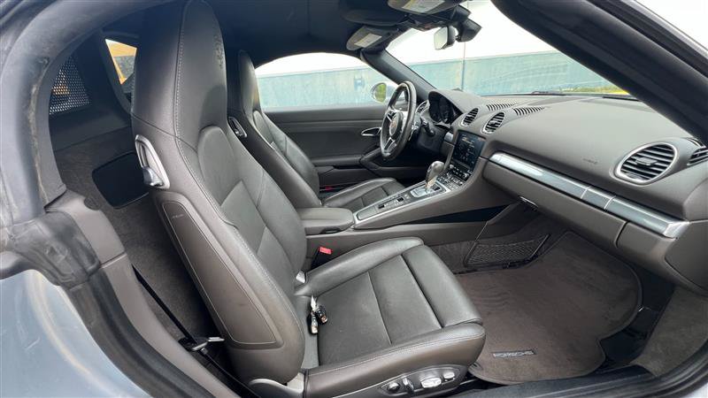 Used 2018 Porsche 718 Boxster RWD image 55