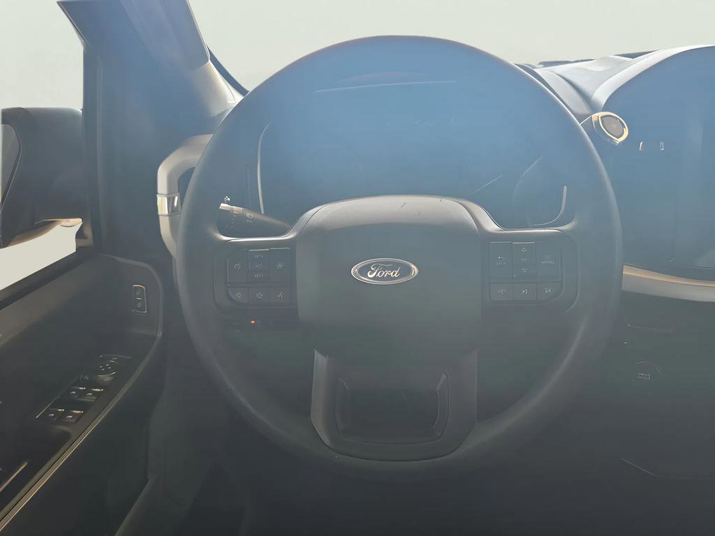 Used 2021 Ford F150 XLT image 46