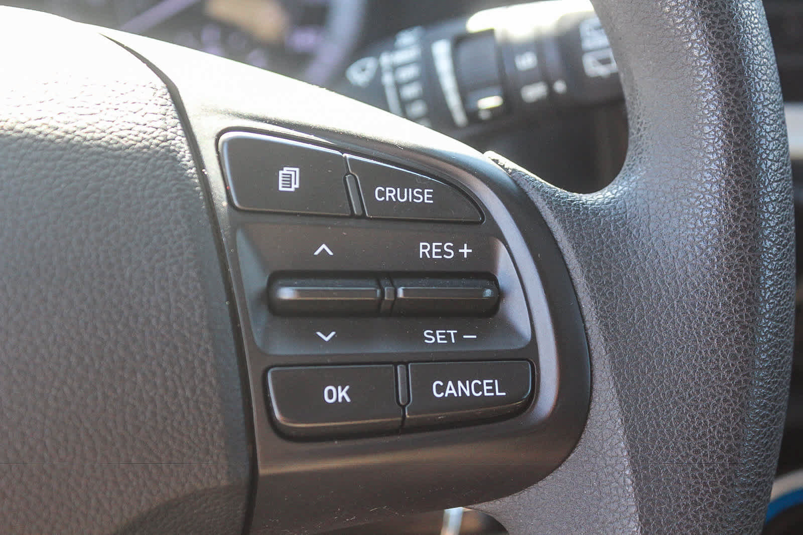 Used 2020 Hyundai Venue SE FWD image 31
