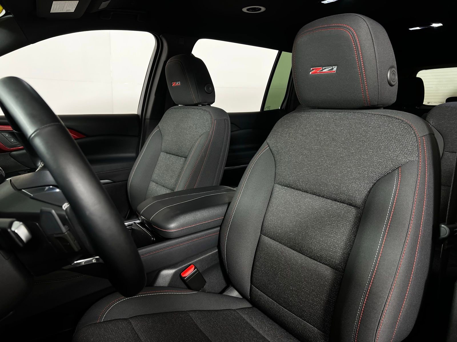 Used 2024 Chevrolet Traverse Z71 w/ LPO, Floor Liner Package image 12