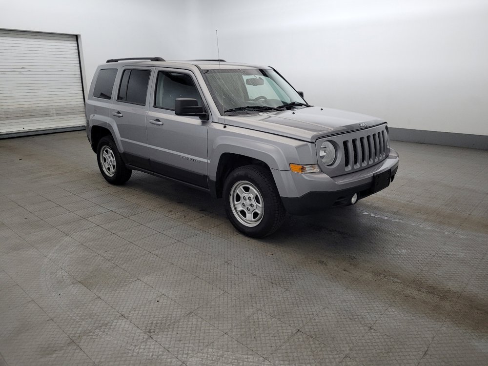 Used 2016 Jeep Patriot Sport w/ Power Value Group AWD/4WD image 13
