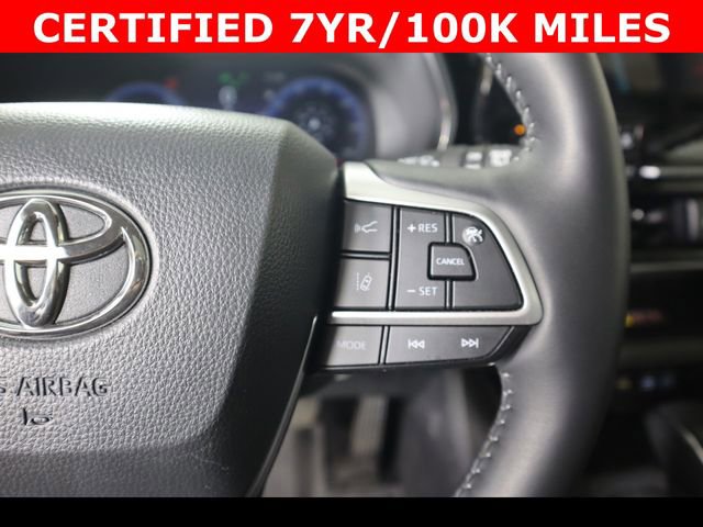 Used 2025 Toyota Highlander Platinum AWD/4WD image 23