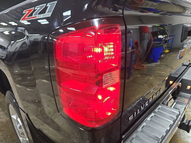 Used 2016 Chevrolet Silverado 2500 LTZ w/ LTZ Plus Package image 32