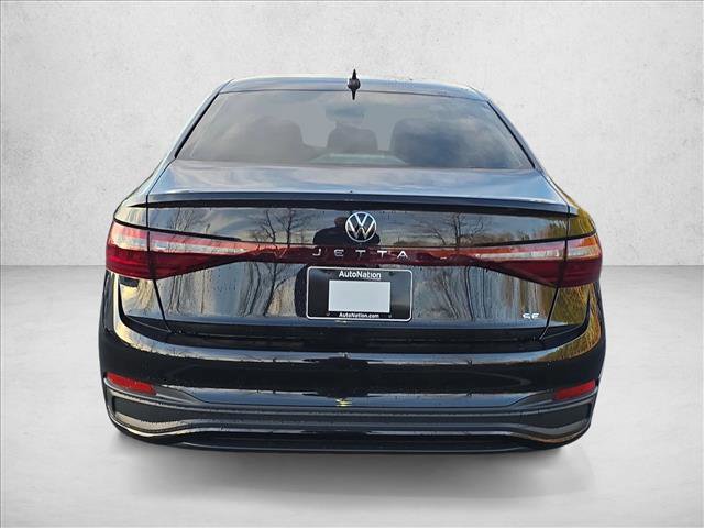 New 2026 Volkswagen Jetta SE FWD image 4