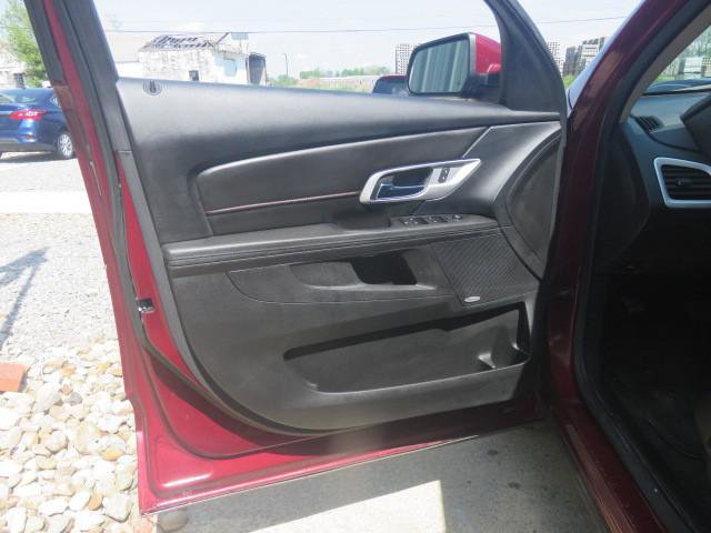 Used 2017 GMC Terrain SLE w/ Driver Alert Package I AWD/4WD image 9