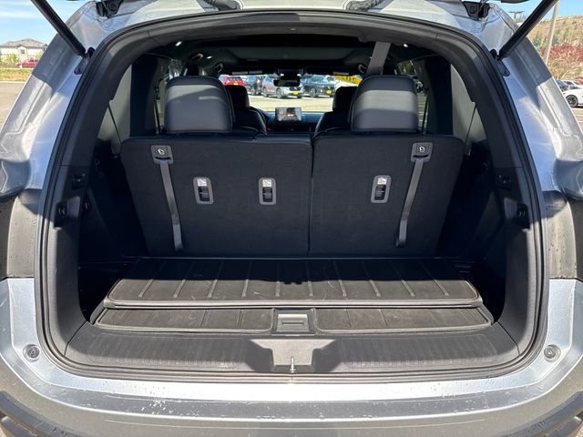 Used 2025 Honda Pilot TrailSport image 19