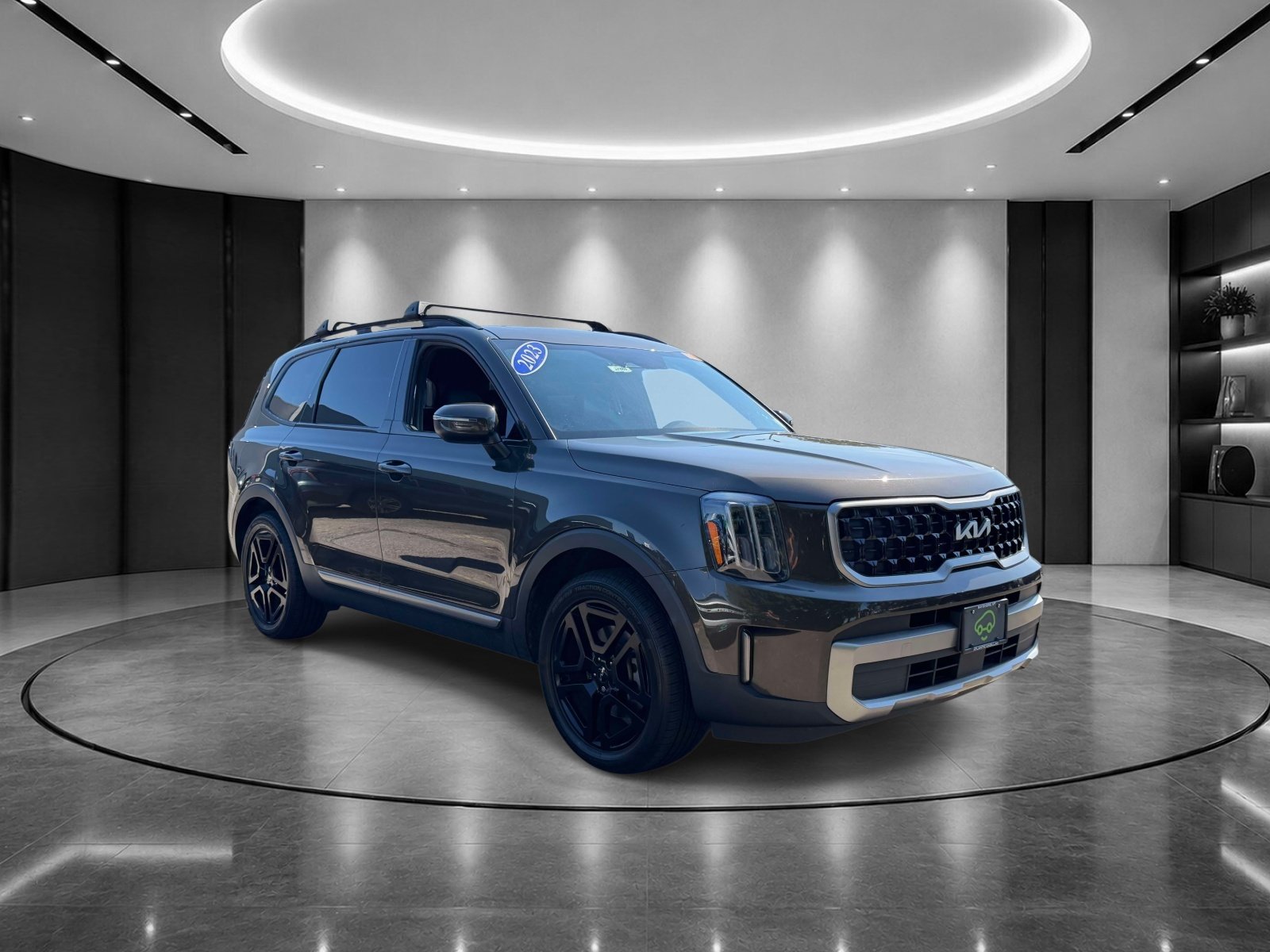 Used 2023 Kia Telluride EX X-Line AWD/4WD image 2