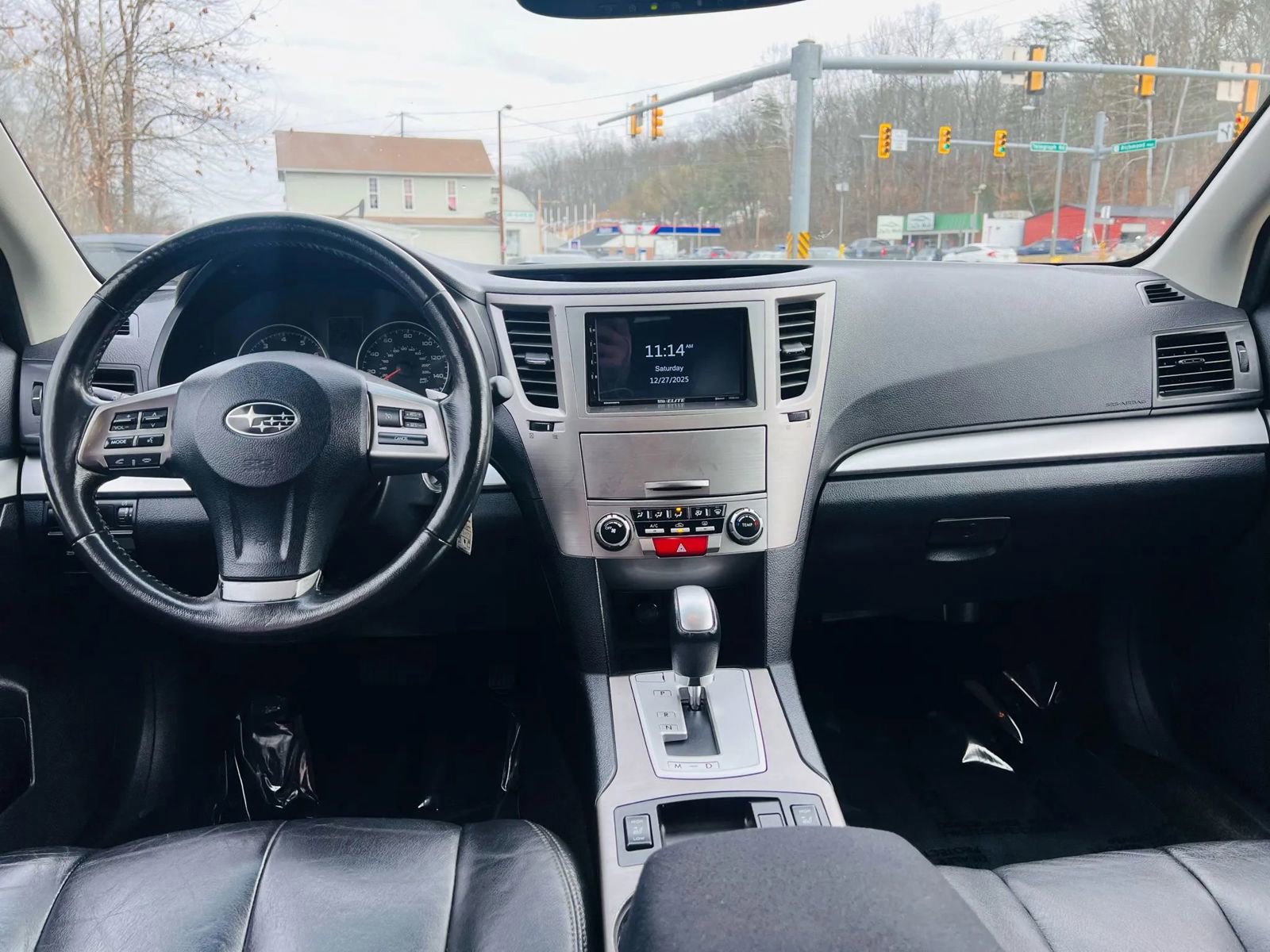 Used 2013 Subaru Outback 2.5i Premium w/ All-Weather Pkg image 26