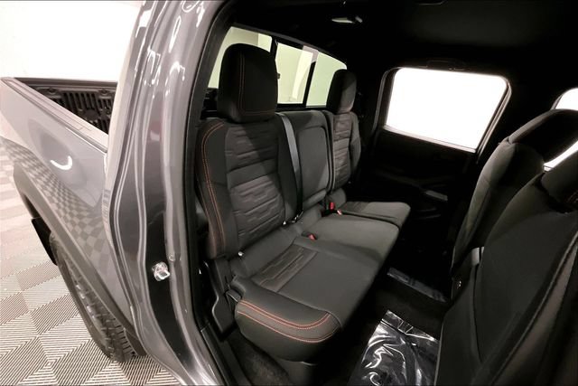 New 2026 Nissan Frontier PRO-4X AWD/4WD image 36