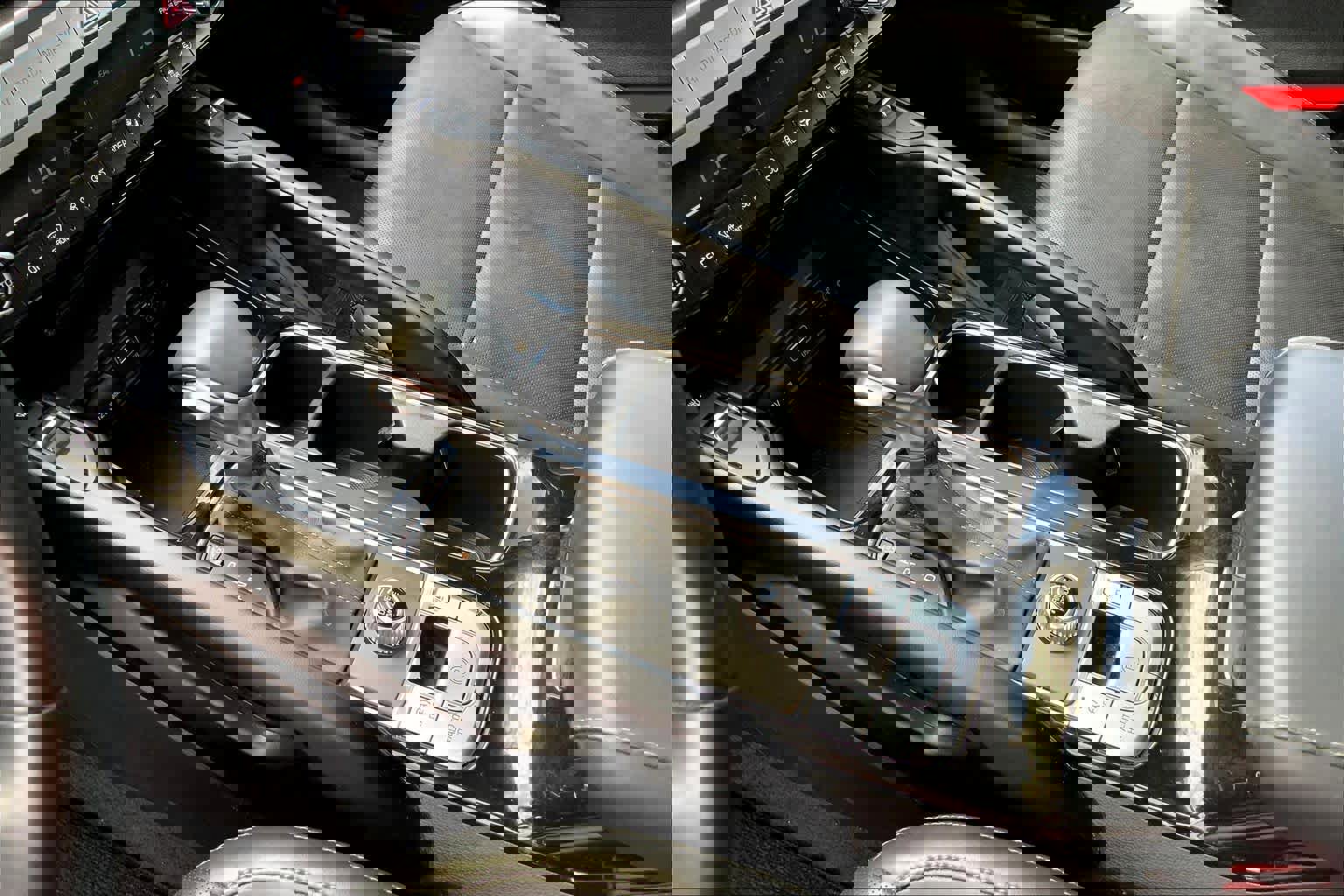 Used 2025 Kia Telluride S image 15