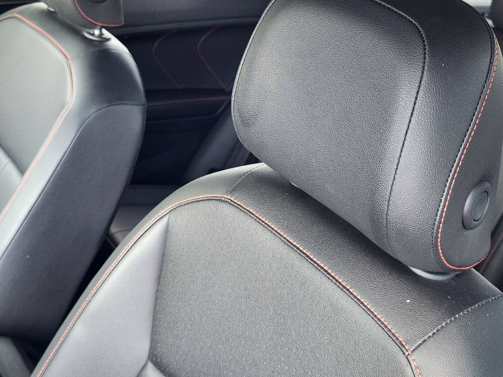 Certified 2024 Volkswagen Tiguan Wolfsburg Edition AWD/4WD image 17