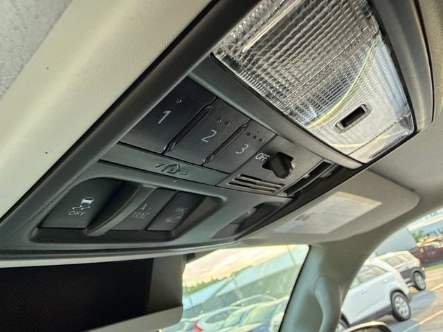 Used 2024 Toyota 4Runner SR5 Premium w/ Moonroof Package AWD/4WD image 33