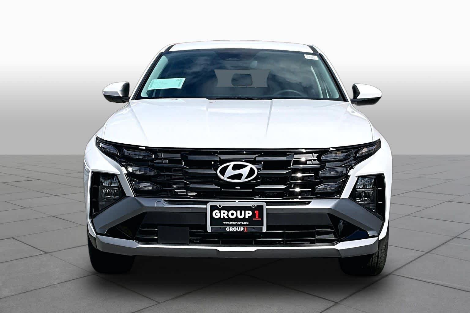 New 2026 Hyundai Tucson Blue SE FWD image 3