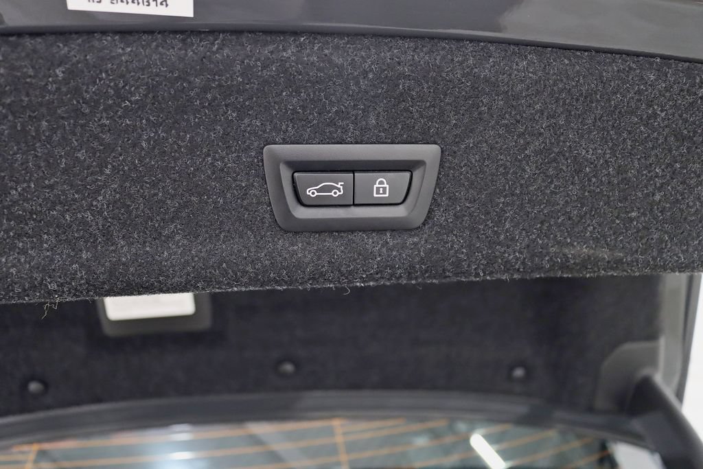 Used 2021 BMW M3 Competition w/ Executive Package RWD image 46