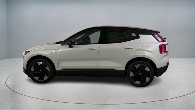 New 2026 Volvo EX30 Plus w/ Protection Package Premier AWD/4WD image 4