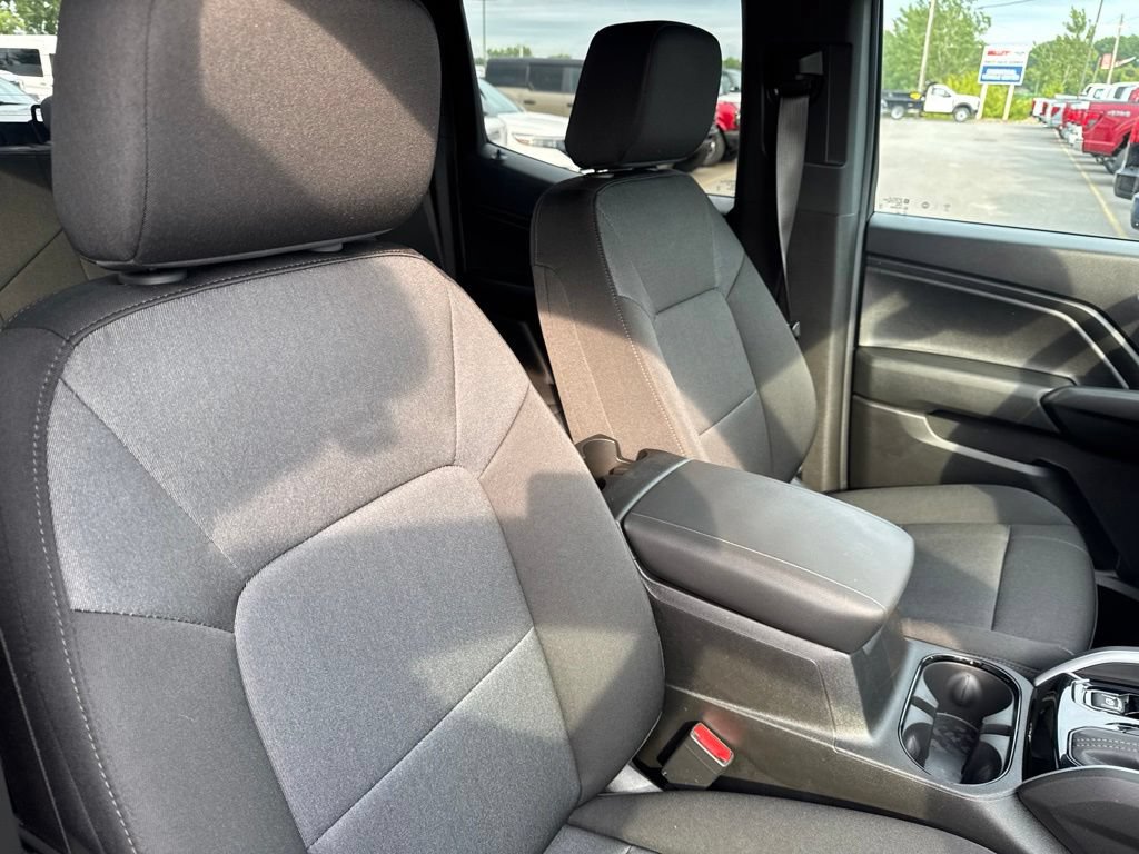 Used 2024 Chevrolet Colorado Trail Boss w/ Technology Package AWD/4WD image 36