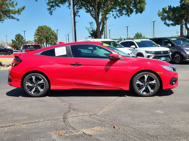 Used 2017 Honda Civic Touring image 2