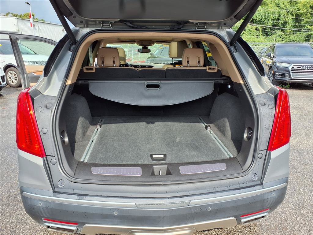 Used 2019 Cadillac XT5 Platinum AWD/4WD image 14