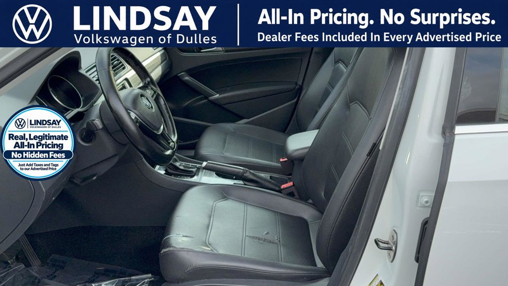 Used 2018 Volkswagen Passat 2.0T SE FWD image 11