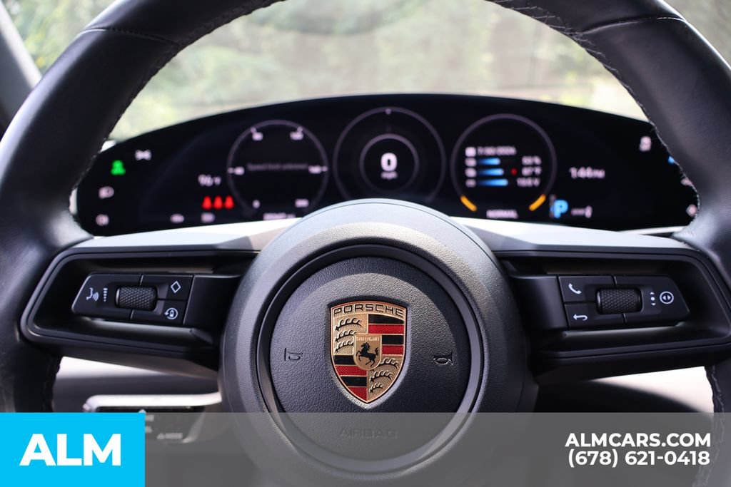Used 2022 Porsche Taycan 4S AWD/4WD image 31