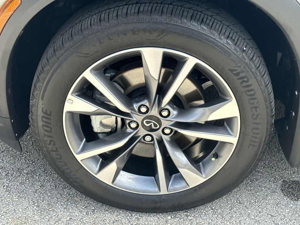 Used 2024 INFINITI QX60 Luxe FWD image 11