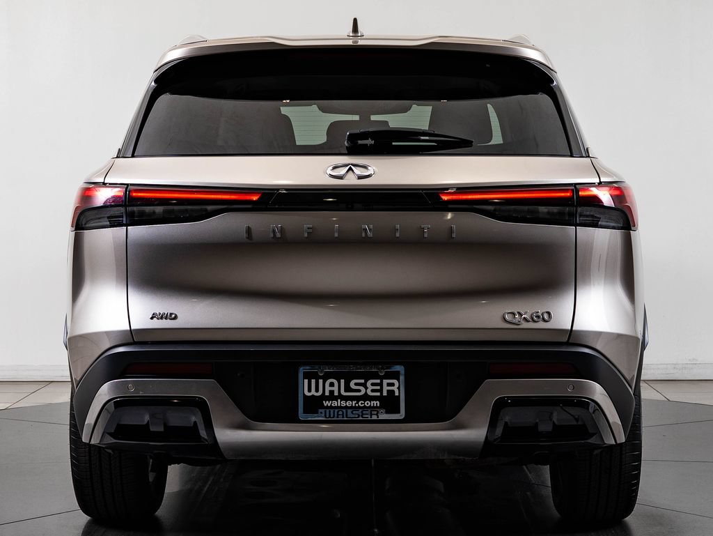 Used 2023 INFINITI QX60 Luxe AWD/4WD image 7