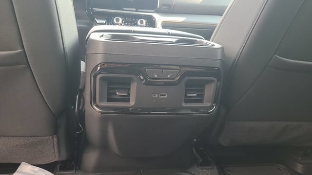 New 2026 GMC Sierra 2500 AT4 w/ Technology Package AWD/4WD image 23
