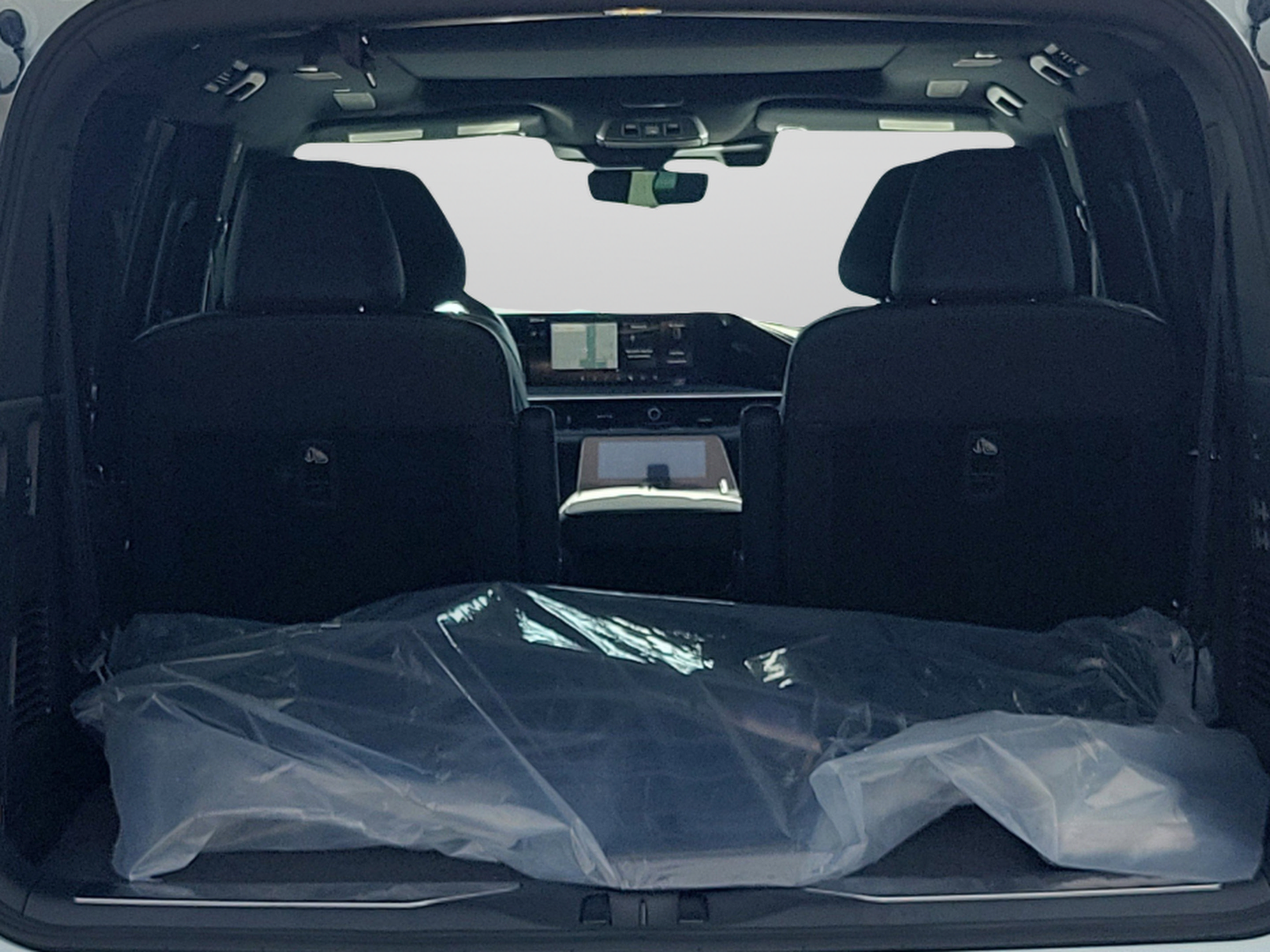Certified 2026 INFINITI QX80 4WD w/ Sport Exterior Package image 6