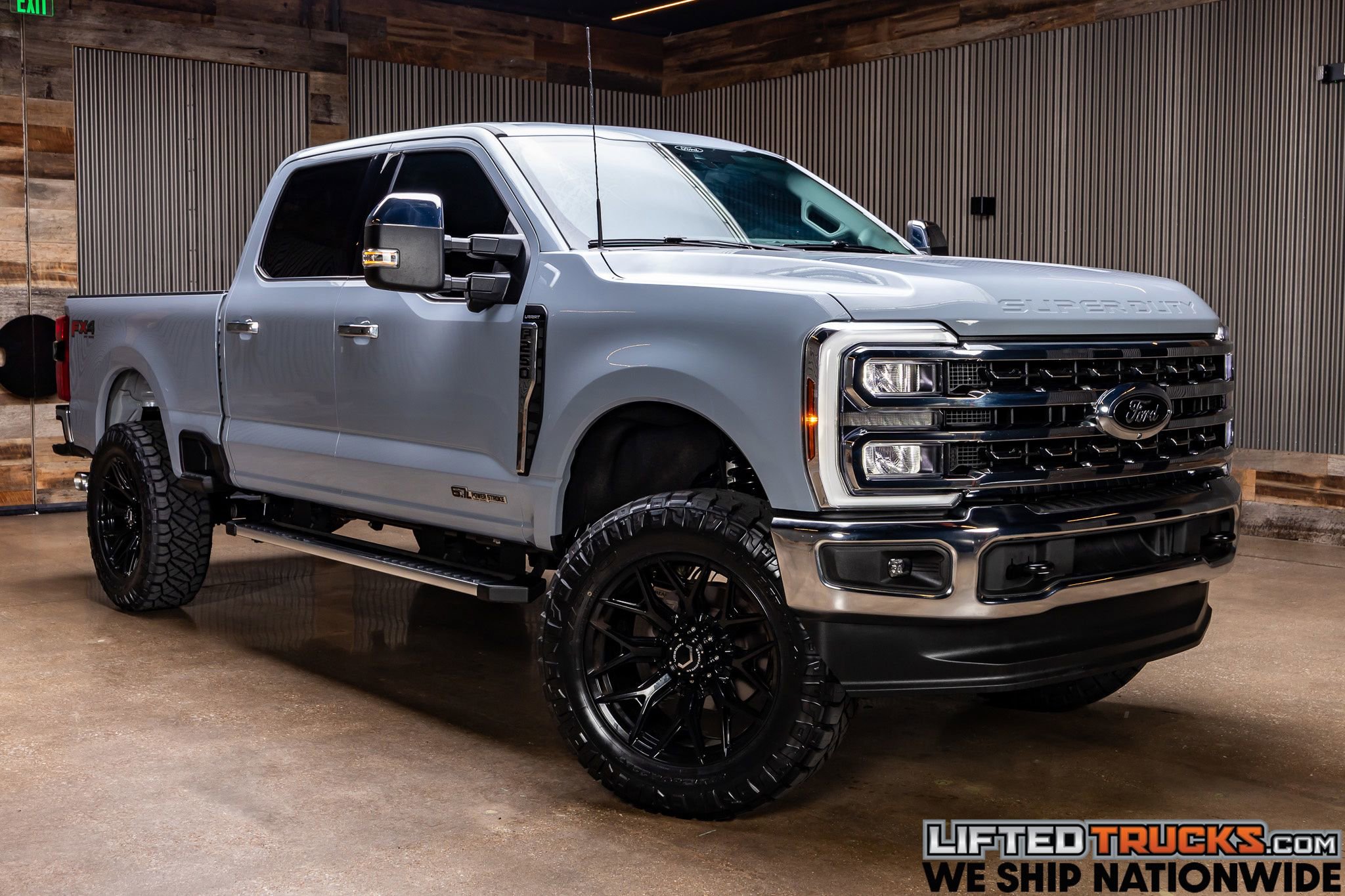 Used 2025 Ford F250 Lariat w/ Chrome Package AWD/4WD video 1