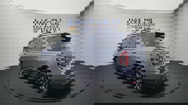 Used 2022 Chevrolet Tahoe Z71 w/ Luxury Package image 5