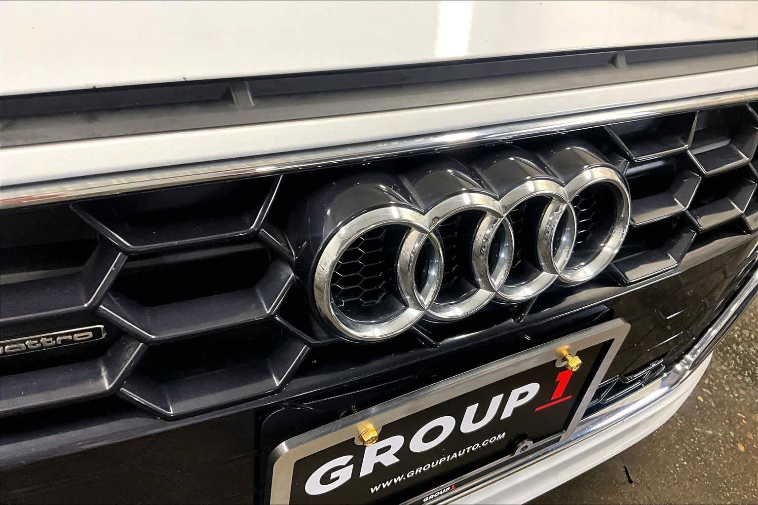 Used 2021 Audi A4 2.0T Premium w/ Convenience Package AWD/4WD image 29