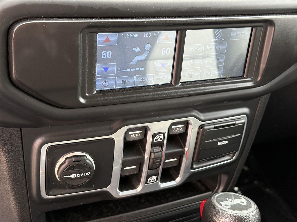 Used 2018 Jeep Wrangler Unlimited Sport S AWD/4WD image 36