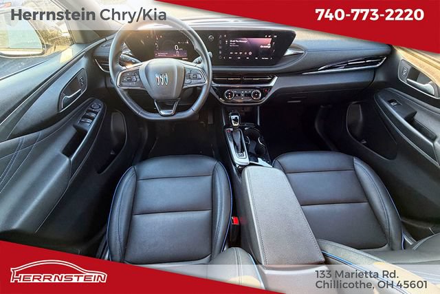 Used 2025 Buick Envista Sport Touring FWD image 9