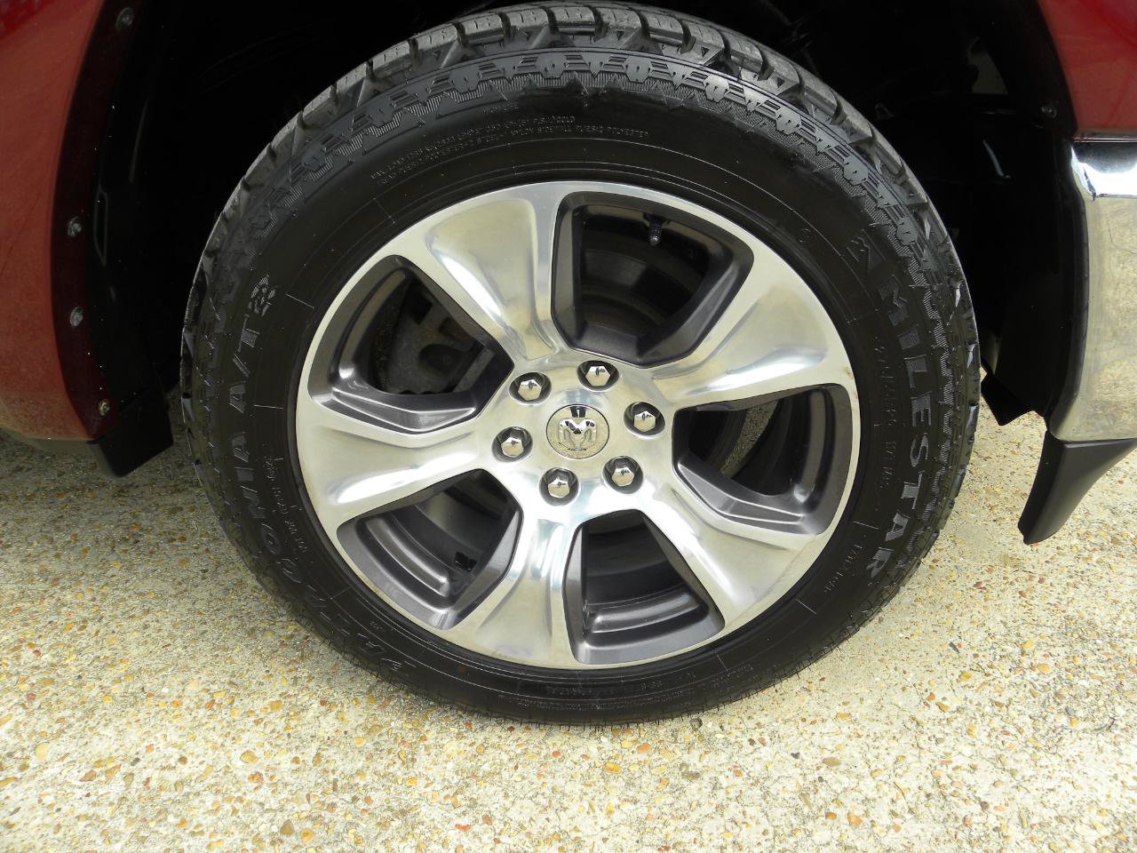 Used 2022 RAM 1500 Laramie AWD/4WD image 22