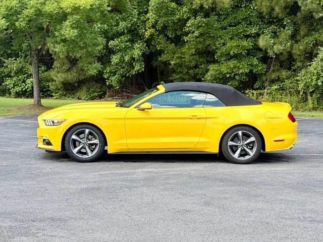 Used 2016 Ford Mustang Convertible w/ Equipment Group 051A RWD image 3