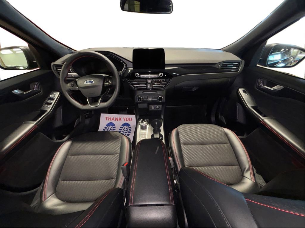 Certified 2025 Ford Escape ST-Line image 24